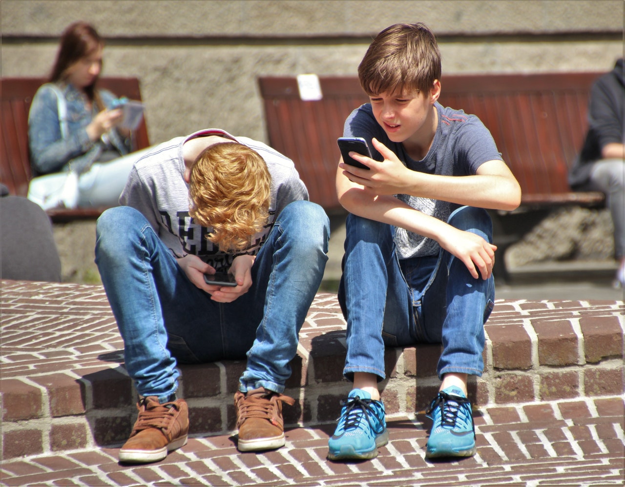 Children using smartphone