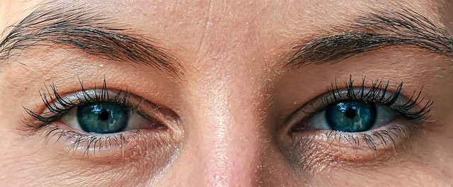 Remove Wrinkles from Eyes