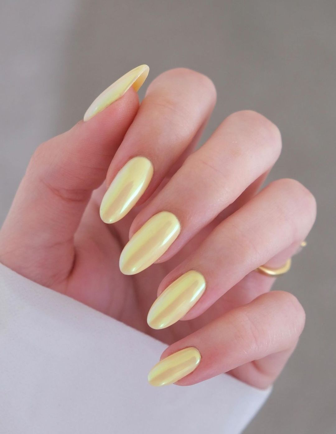 butter yellow summer nail trends