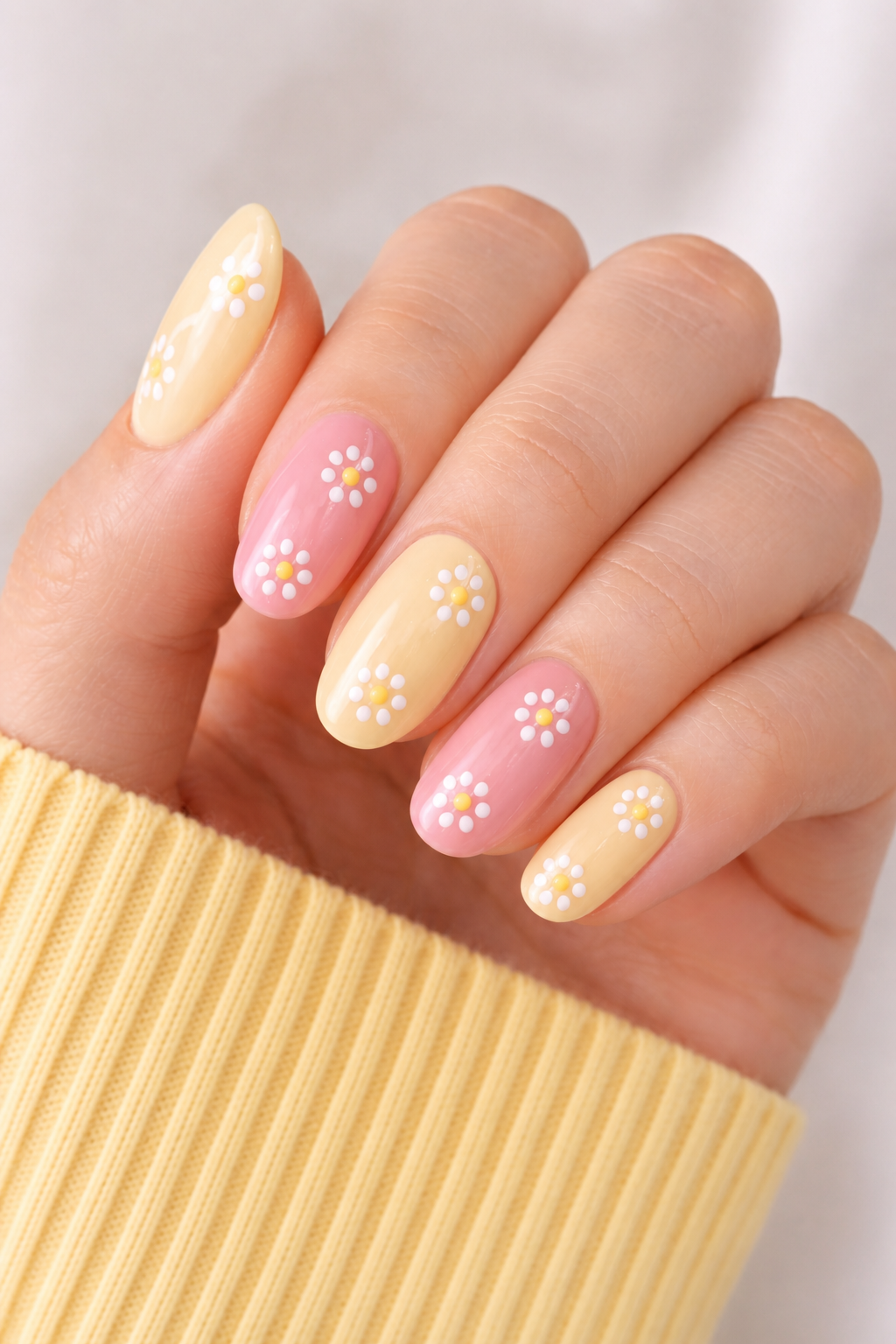 Daisy Flowers Made from Dots