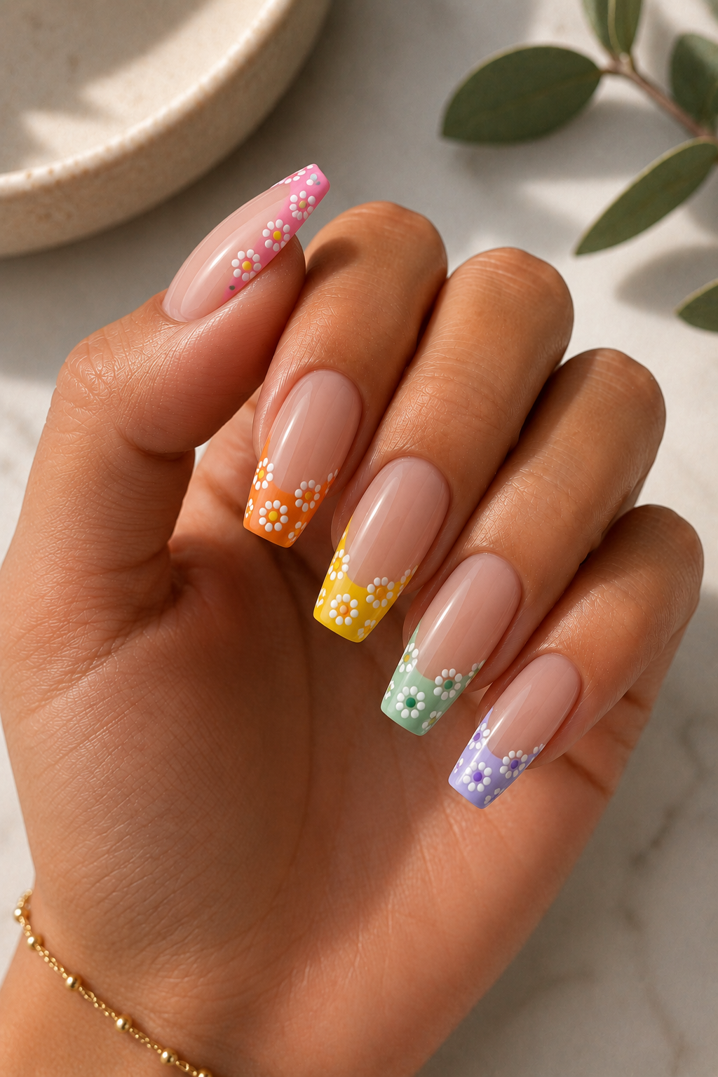 Rainbow Daisy Dot French