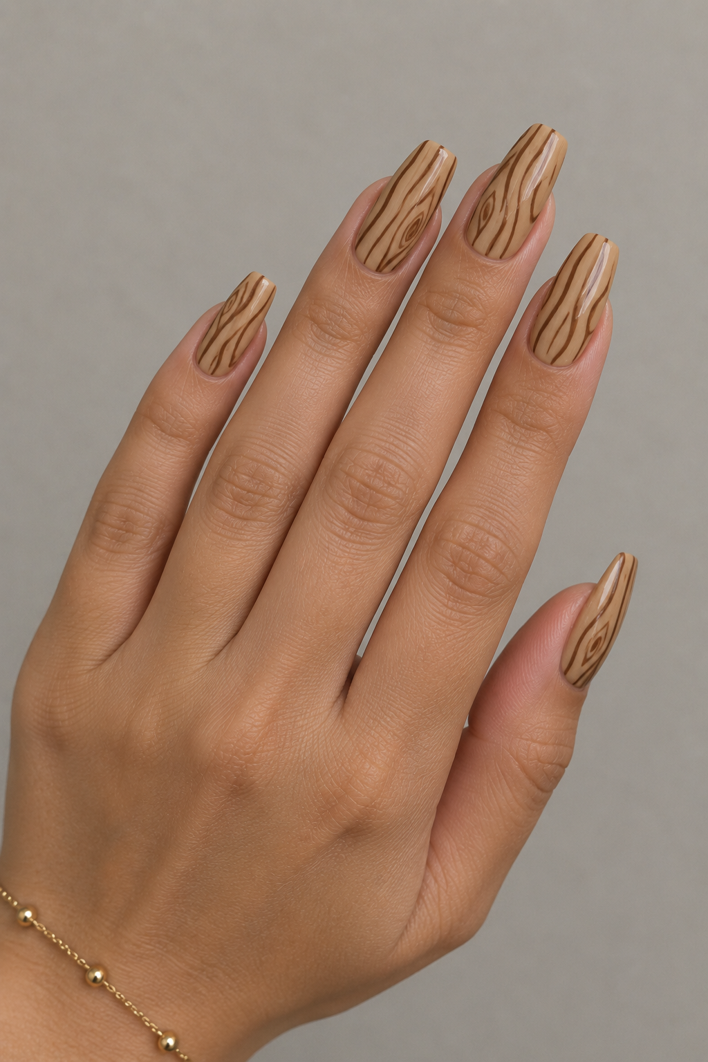 Woodgrain Nails