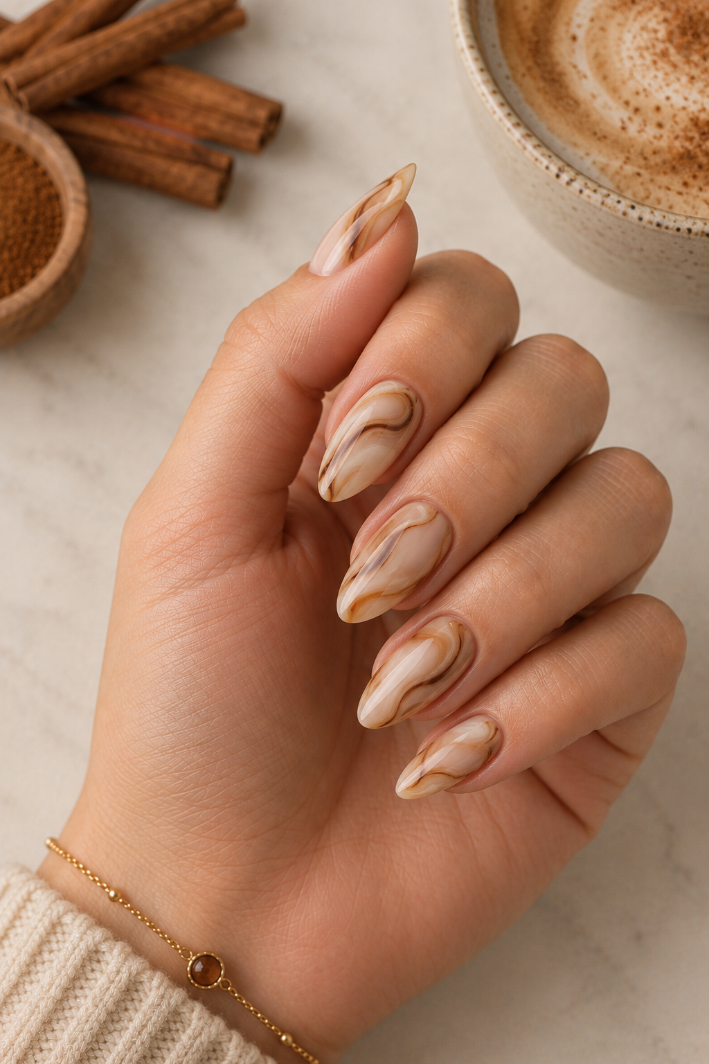 Cinnamon Swirl Nail